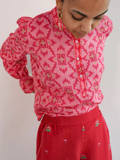 Broom Blouse coral ikat
