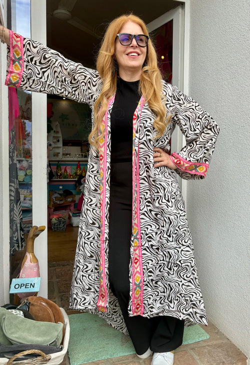 Seiden Kimono Print Zebra