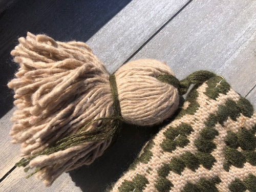 farbe:Khaki