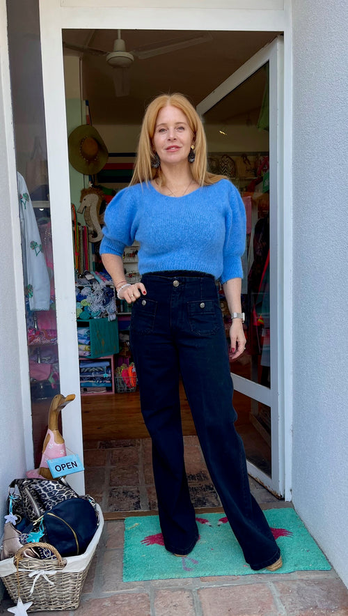 Flared Jean mit Goldknöpfen black