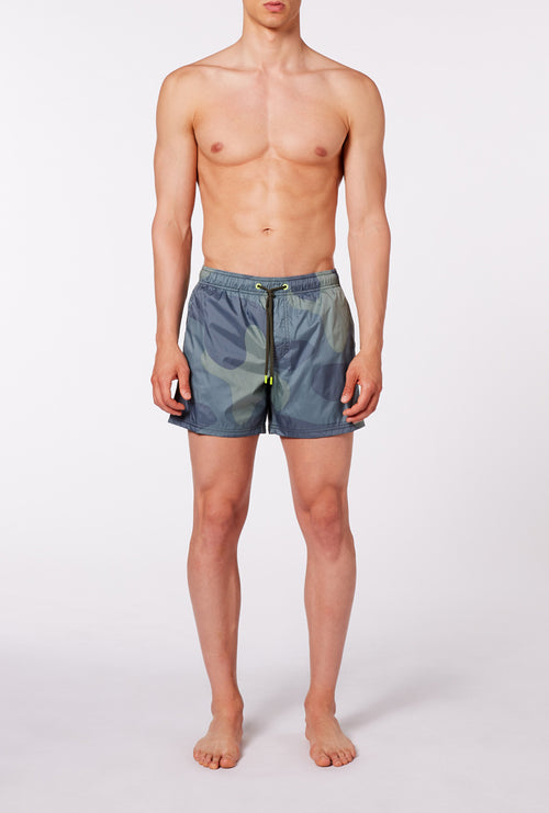 Short medium 14 inch Camounflage grey