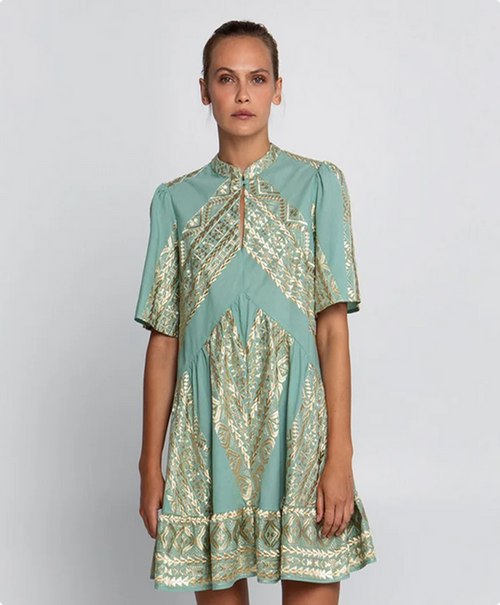 Short dress full face