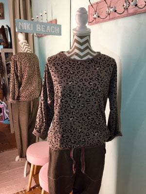 farbe:Grau | Sweater Tiger Lilly