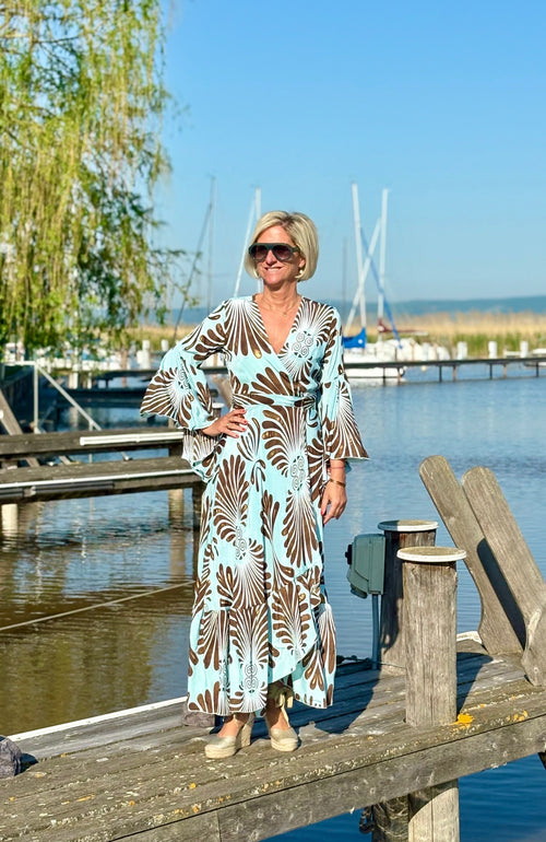 Seiden Maxidress Lisboa "Leaves" light blue brown