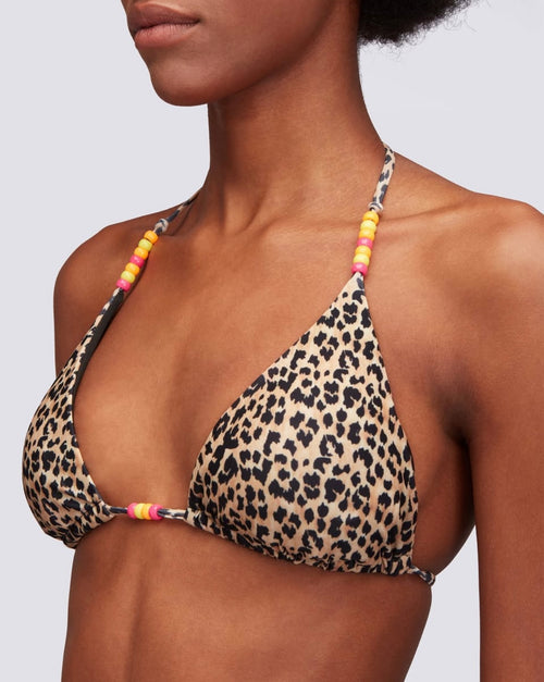 Bikini Jennifer "Leo"