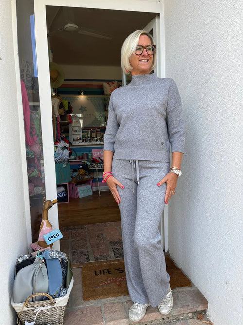 Strickpulli Lilly grau