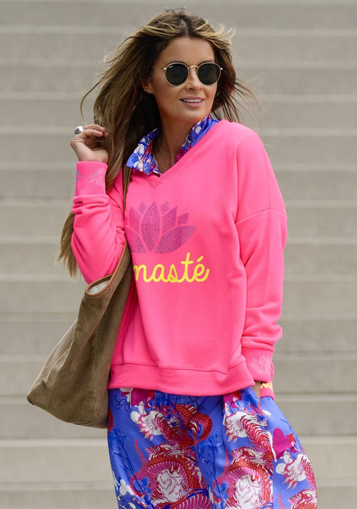 Miss Goodlife Sweater V-Neck Namaste Strass