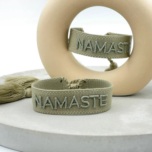 Webarmband "Namaste" schlamm