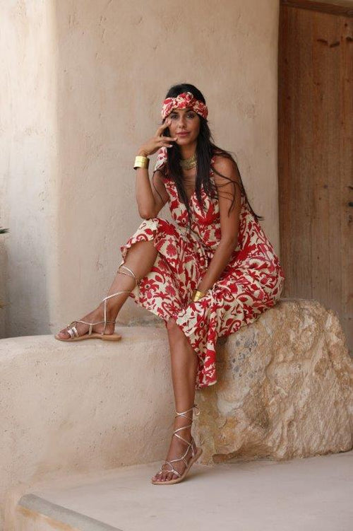 Seidendress Viola "red Flowers"