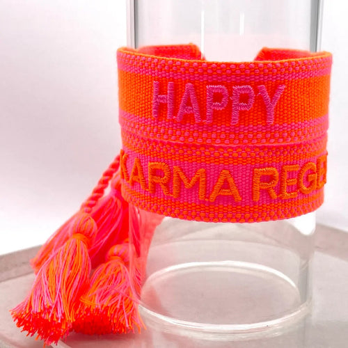 Webarmband "Karma regelt das" neon pink/neon coral